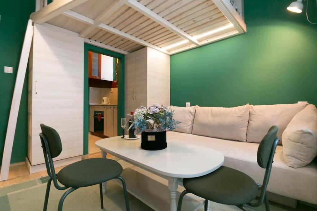 Loft Studio In The City Center Apartamento *